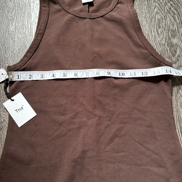 NWT- TNA by Aritzia Queens dress - Picture 8 of 12